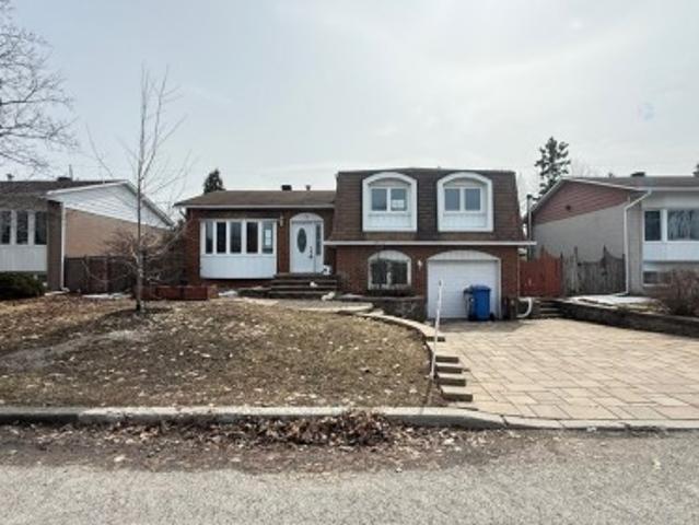 House for sale in Dollard-des-ormeaux, Quebec