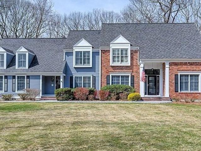 House for sale in Hopkinton, Massachusetts