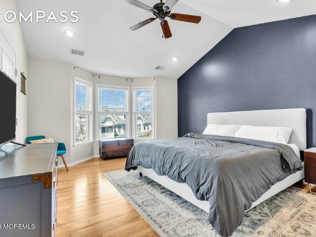 Townhouse for sale in South Amboy