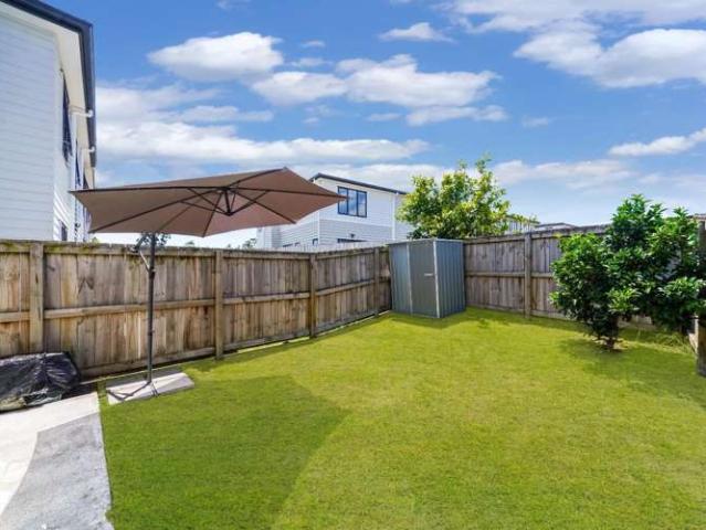 Townhouse for rent in Auckland, Oroua County