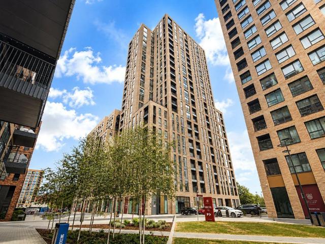 Apartment for rent in Colindale, Greater London