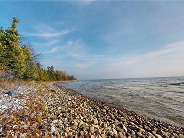 Land for sale in Northeastern Manitoulin, Ontario