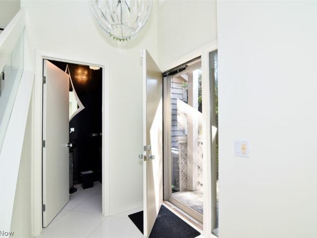 Condo for sale in Beachwood, Cuyahoga County