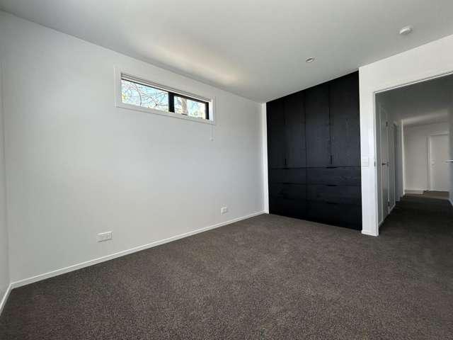 Townhouse for rent in Cable Bay, Nelson Bays