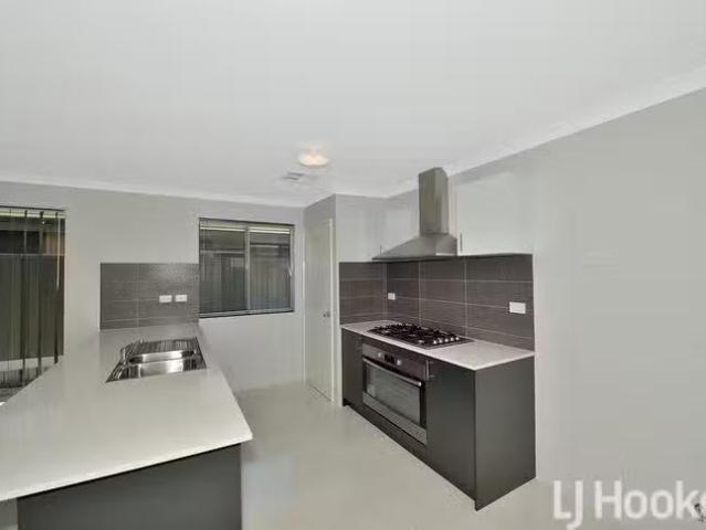 House for rent in Erskine