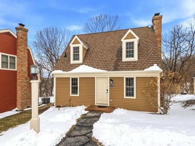 Townhouse for sale in Galena, Illinois