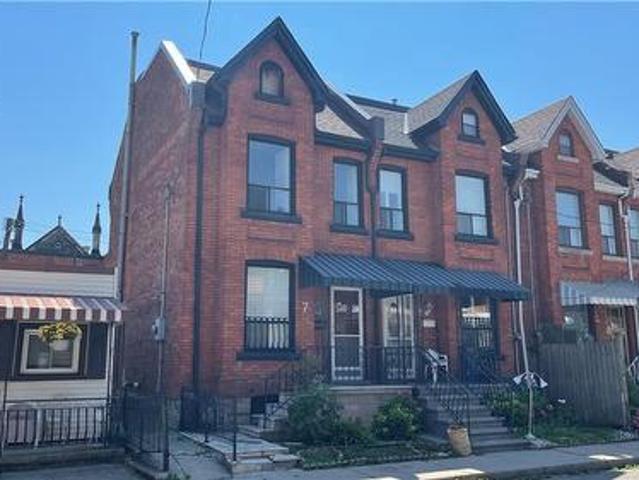 House for rent in Ancaster, Ontario
