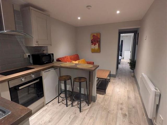 Apartment to rent in Bluebell, North Tipperary
