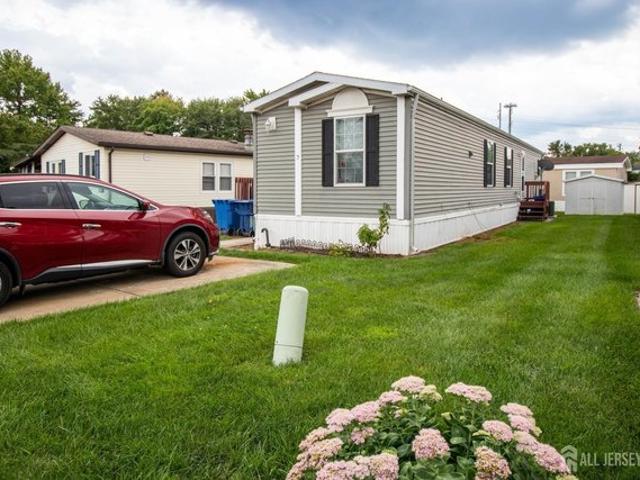 House for sale in North Brunswick, New Jersey