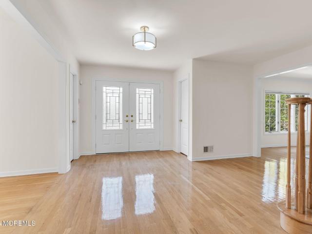 House for sale in Monmouth, New Jersey
