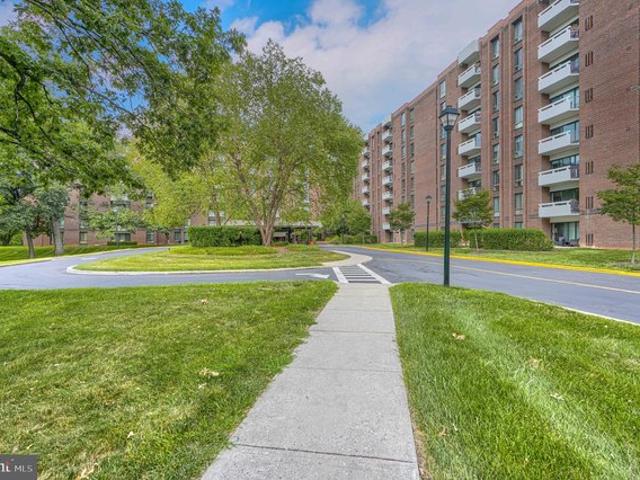 Condo for sale in Gibsonton, Maryland