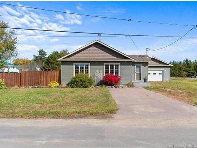 House for sale in Saint-Louis-de-Kent, Paroisse de Saint-Louis