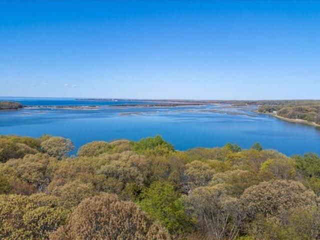 Land for sale in Smithtown, New York