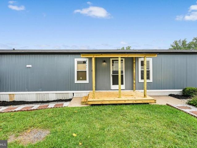 House for sale in Stevens, Pennsylvania