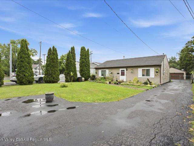 House for sale in Schenectady, New York