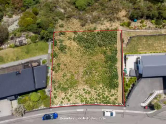 House for sale in Chaslands, Canterbury