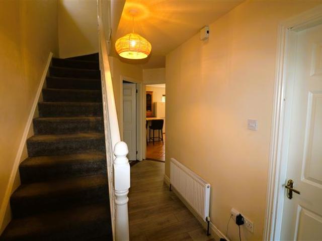 Semi Detached House for sale in Piltown