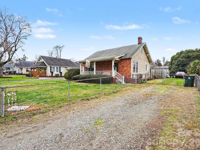 House for sale in Lowell, North Carolina