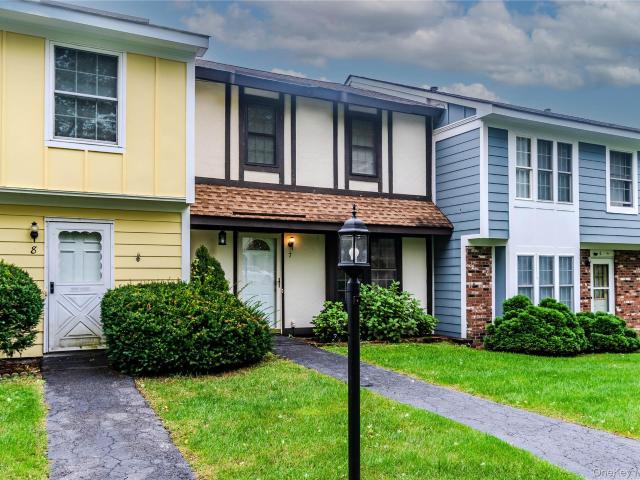 House for sale in Highland, Town of Lloyd