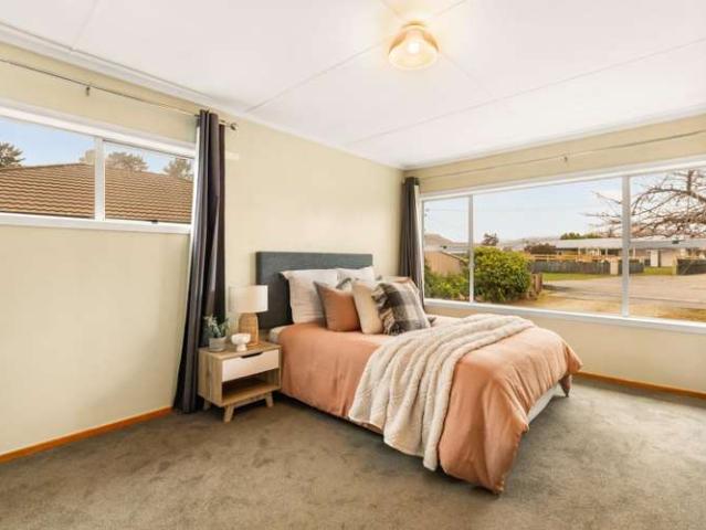 House for sale in Otakou