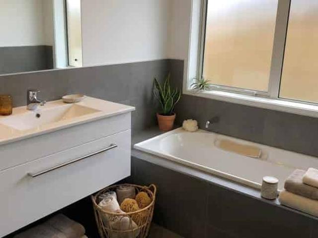 House for rent in Awhitu, Oroua County