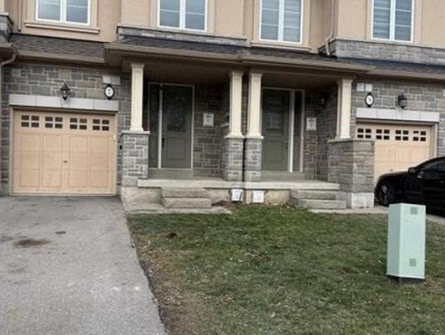 Townhouse for sale in Ancaster, Ontario