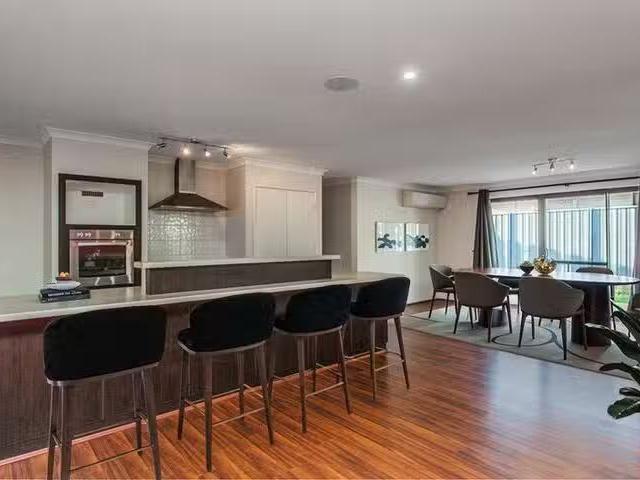 House for rent in Leda