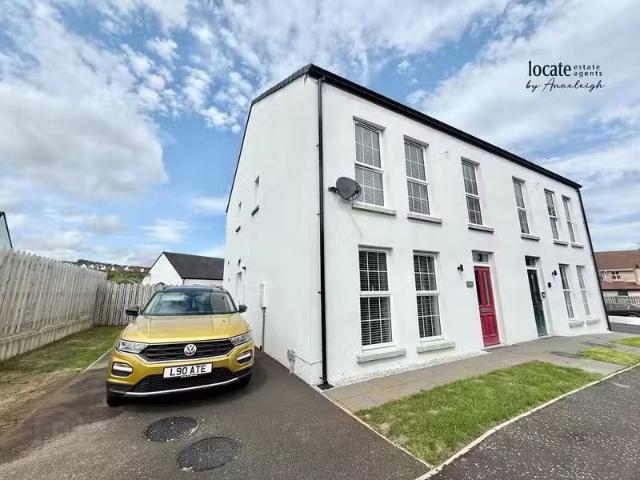 House for sale in Derry