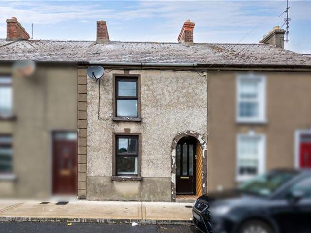 Terraced House for sale