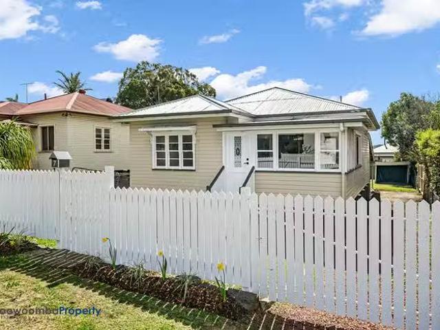 House for rent in Cloverdale, Western Australia