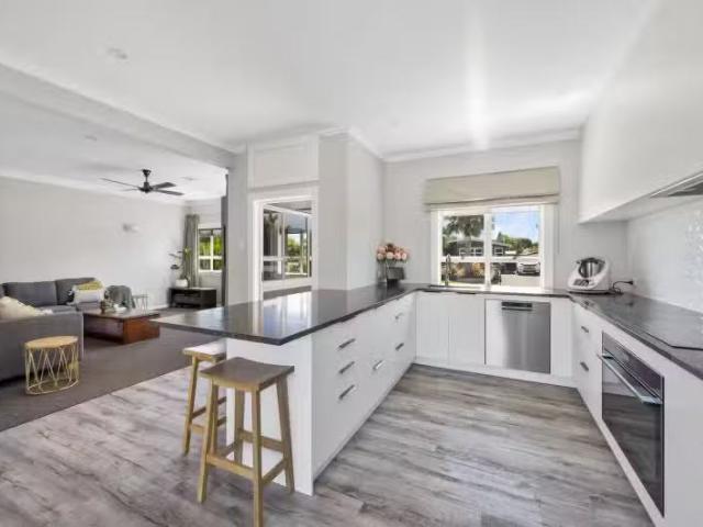 House for sale in Napier