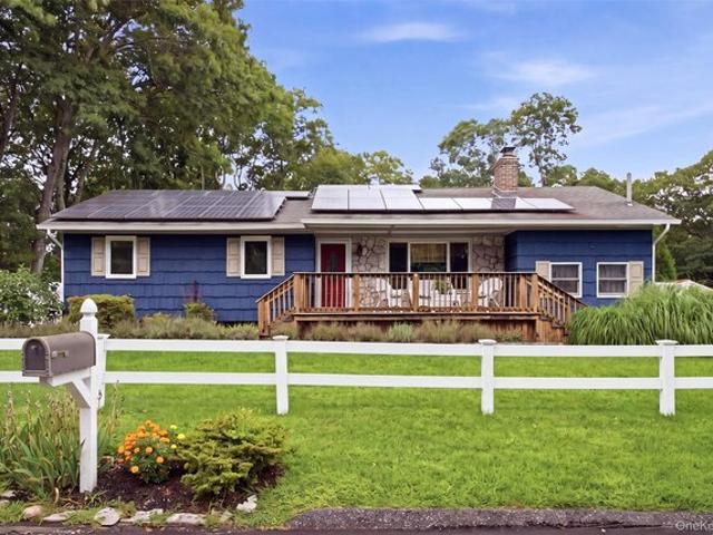 House for sale in Centereach, New York
