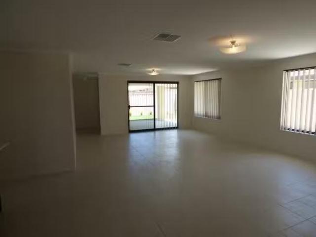 House for rent in Karnup
