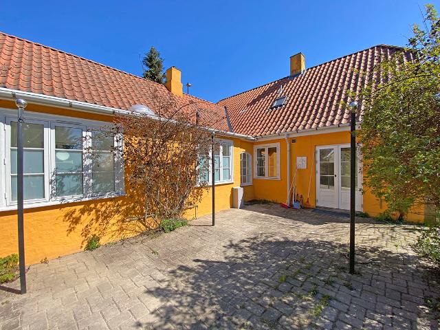 Hus til leje i Charlottenlund, Brøndby