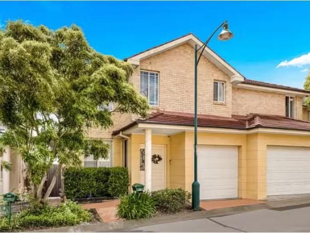 Condo for rent in Sydney, New South Wales