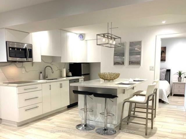 House for rent in Etobicoke