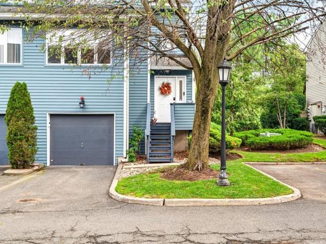 Condo for sale in Bardonia, Rockland County