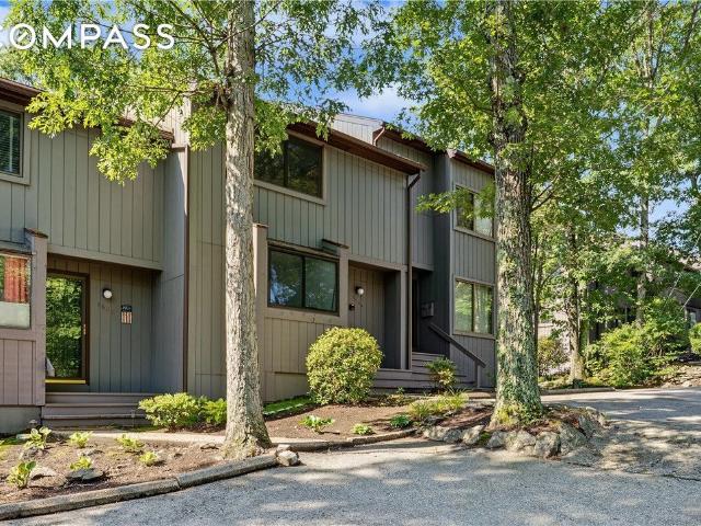 Property for rent in Lincoln, Rhode Island
