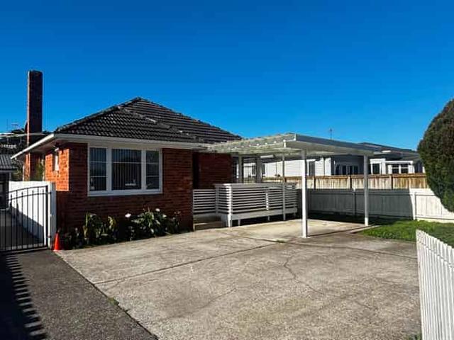 House for rent in Owhata, Oroua County