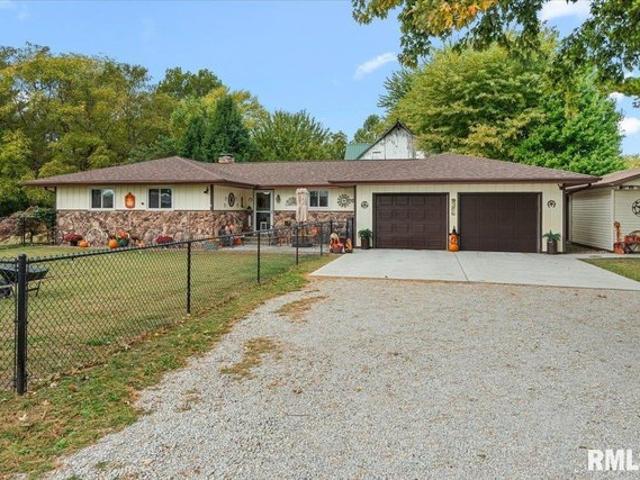 House for sale in Edinburg, Christian County