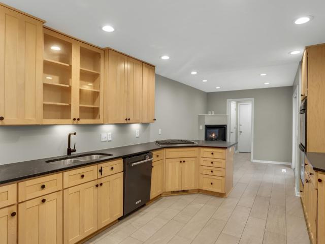 Townhouse for sale in Bredesen Park, Edina