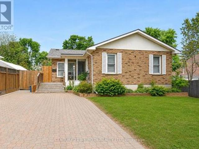 House for sale in Barrie, Ontario