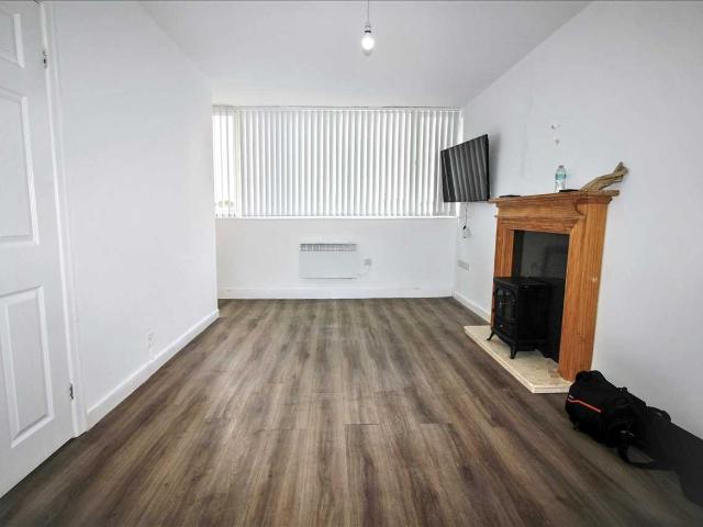 Apartment for rent in Barrs Court, Cadbury Heath