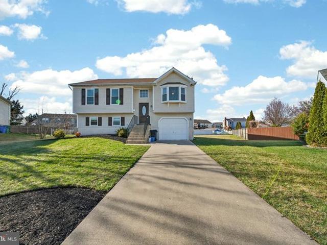 House for sale in Rocky Ridge, Maryland