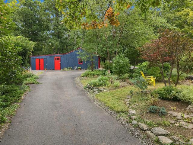 House for sale in Bearsville, New York
