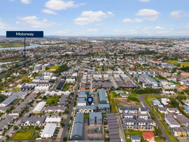 Townhouse for sale in Mount Wellington, Oroua County
