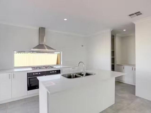House for rent in Parklands, Western Australia