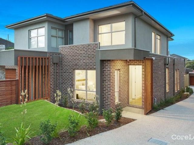 Townhouse for sale in Camerons Creek, Victoria