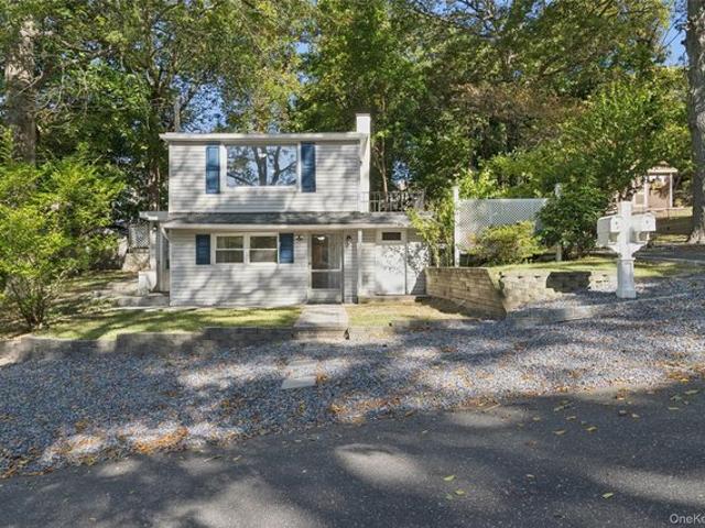 House for sale in Centereach, New York