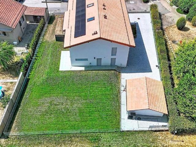 Haus mieten in Bière, Waadt